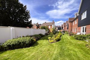 Photo 16- click for photo gallery